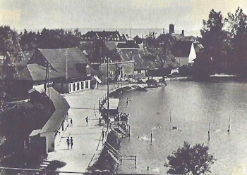 Klostersee mit Badeanstalt